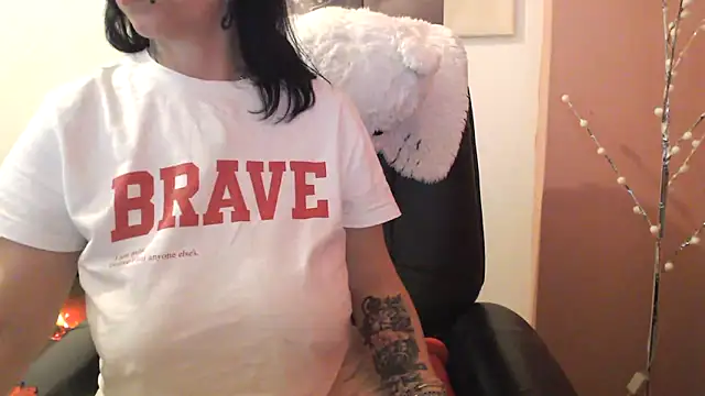 algodonyfresa online show from November 16, 12:27 am