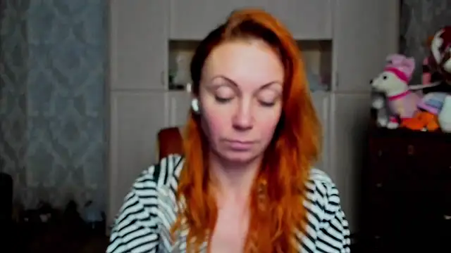 Snapshot of BrightBurst chatting on April 26, 8:12 am BrightBurst online show from April 26, 8:12 am