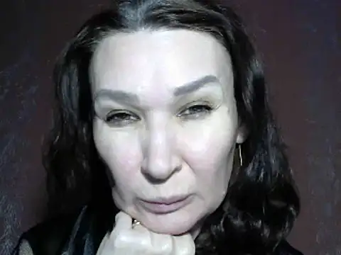 Snapshot of PrettyAndWild chatting on January 18, 4:21 pm PrettyAndWild online show from January 18, 4:21 pm