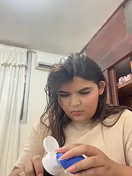 Snapshot of Lia_sexx chatting on October 28, 7:16 pm Lia sexx online show from October 28, 7:16 pm