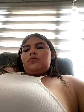 Snapshot of Lia_sexx chatting on November 9, 6:06 pm Lia sexx online show from November 9, 6:06 pm