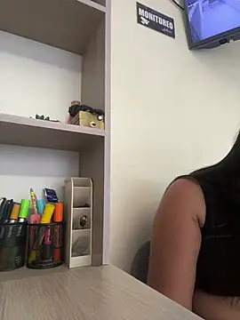 Snapshot of Lia_sexx chatting on February 5, 6:56 pm Lia sexx online show from February 5, 6:56 pm