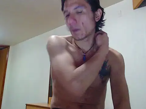 Snapshot of Latinopervs chatting on February 19, 3:13 am Latinopervs online show from February 19, 3:13 am