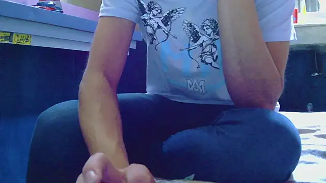Latinopervs online show from July 12, 10:56 pm
