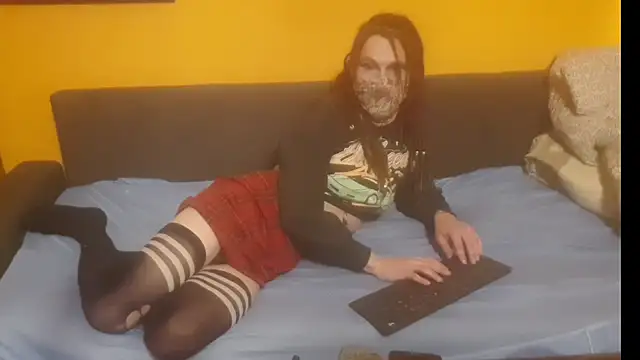 Lillisissi online show from December 22, 1:02 am