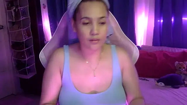 yourbabe Brielle online show from September 19, 4:40 pm