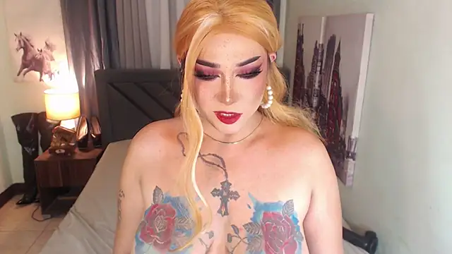 Transdomts4u online show from March 22, 9:21 pm