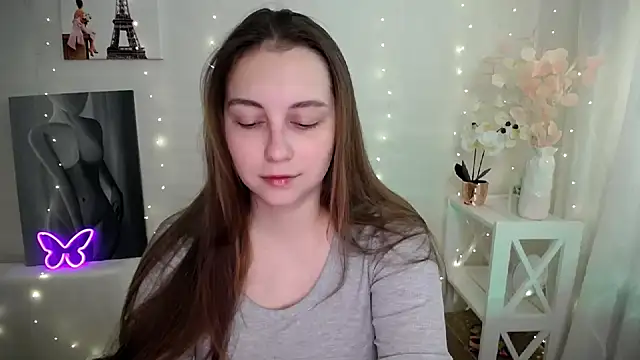 SweetPrincess  online show from April 14, 5:46 am