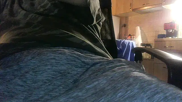 patrasdick94 online show from November 21, 10:30 pm