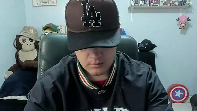 Snapshot of ney_22 chatting on April 18, 12:09 pm ney 22 online show from April 18, 12:09 pm