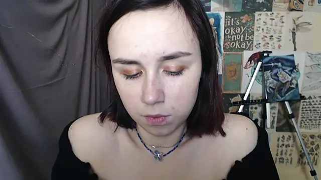 VeryVeryVeryShy  online show from January 16, 9:48 am