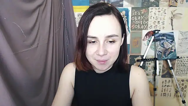 VeryVeryVeryShy  online show from January 21, 6:43 am