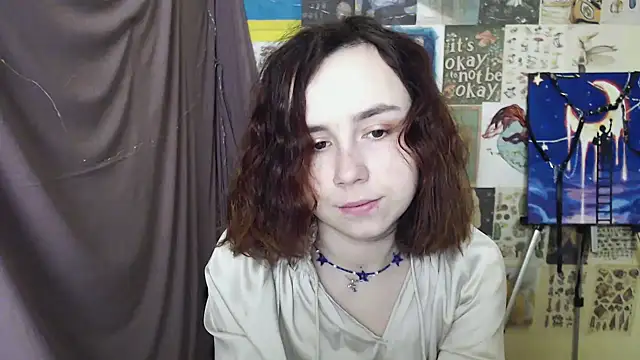 VeryVeryVeryShy  online show from February 23, 6:49 am