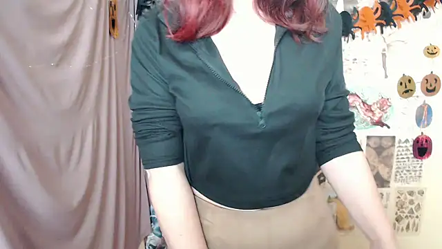 VeryVeryVeryShy  online show from October 8, 5:16 am