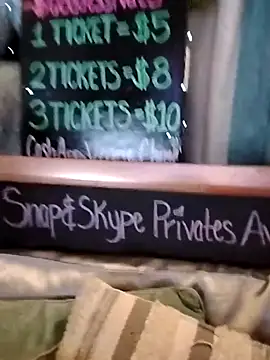 goddessnathalie1 online show from January 22, 2:04 am