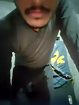 Hot2612 online show from December 6, 1:29 am