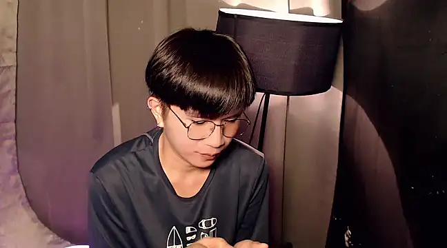 Sexy Handsome Drex online show from March 6, 9:03 am