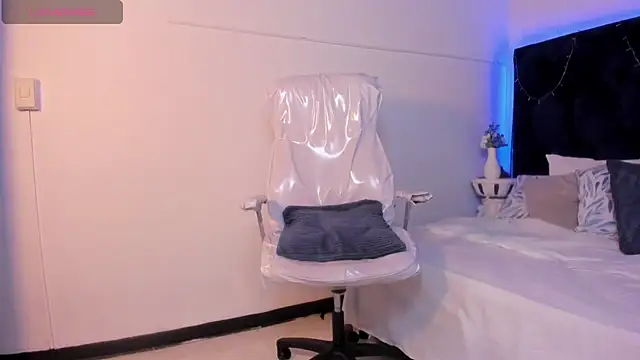 lauren fit online show from February 11, 5:29 pm