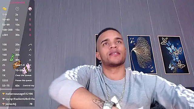 Snapshot of Bigcock_21cm_ chatting on March 18, 11:09 pm Bigcock 21cm  online show from March 18, 11:09 pm