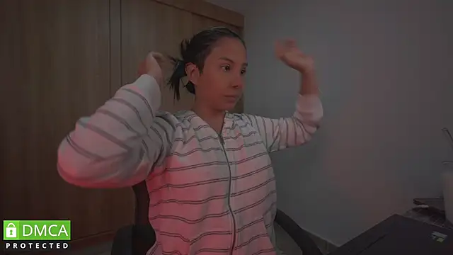 Dubois Amy online show from February 27, 11:38 pm