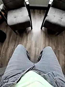 toppiefloppi online show from February 13, 1:05 pm