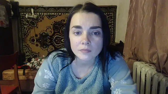 Snapshot of AlisaLaDiva chatting on January 1, 10:03 pm AlisaLaDiva online show from January 1, 10:03 pm