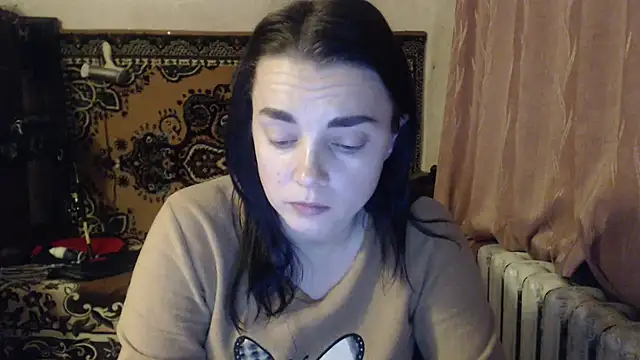 Snapshot of AlisaLaDiva chatting on February 2, 9:13 pm AlisaLaDiva online show from February 2, 9:13 pm
