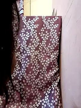 Snapshot of Nikki_Nikku chatting on February 10, 9:14 am Nikki Nikku online show from February 10, 9:14 am