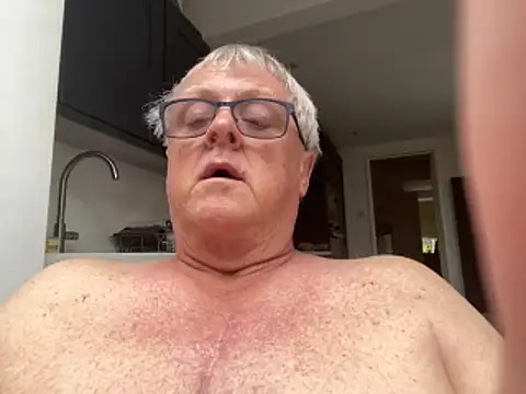 bigbadjon69 online show from May 29, 11:08 am