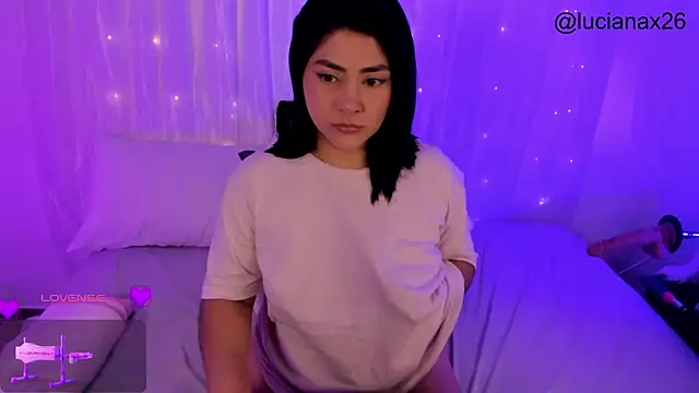 lucy26  online show from November 26, 2:56 am