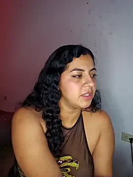 Snapshot of Mary_pinkish chatting on January 16, 3:23 am Mary pinkish online show from January 16, 3:23 am