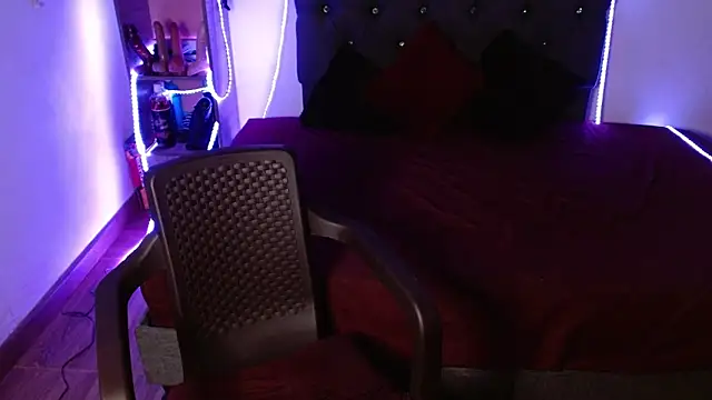 tatiana wd online show from March 1, 2:13 am