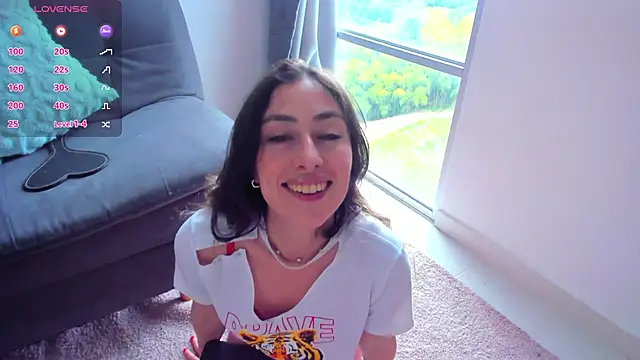 Amatiista online show from January 13, 8:48 pm