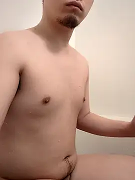 Snapshot of lioncake1221 chatting on April 5, 4:48 pm lioncake1221 online show from April 5, 4:48 pm