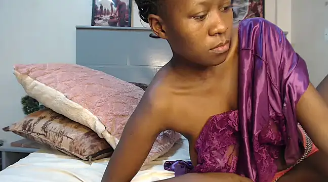 CandyLovesU2 online show from March 5, 8:32 am