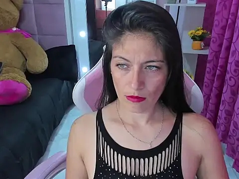 Snapshot of AnnyMilet_ chatting on March 27, 11:04 pm AnnyMilet online show from March 27, 11:04 pm