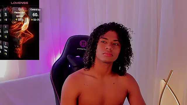 Lucas eevans online show from January 24, 4:39 pm