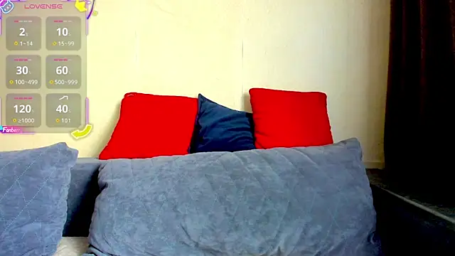 Snapshot of Sweet_pussynikol chatting on March 29, 7:08 am Sweet pussynikol online show from March 29, 7:08 am