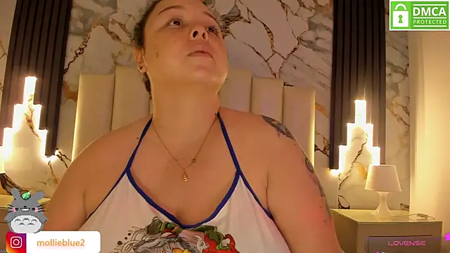 mollieblue69 online show from February 3, 12:36 pm