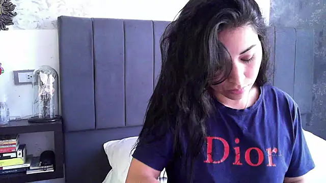 Sweet-Angie online show from March 18, 5:21 pm