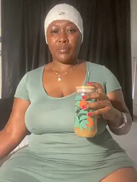 Cardiebae89 online show from June 5, 6:52 am
