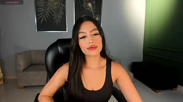 JadeEvansX online show from March 10, 5:50 pm