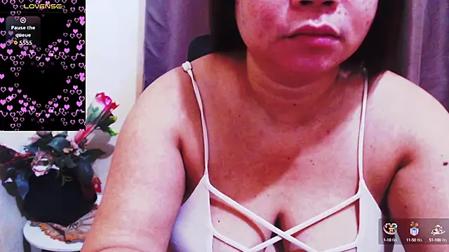 Snapshot of Alliayah_Hollyx chatting on September 22, 7:49 pm Alliayah Hollyx online show from September 22, 7:49 pm