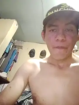 Snapshot of MarsWood chatting on February 4, 9:20 pm MarsWood online show from February 4, 9:20 pm