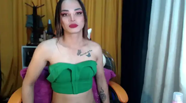 Snapshot of Deliciouscumsxz chatting on December 8, 4:50 pm Deliciouscumsxz online show from December 8, 4:50 pm