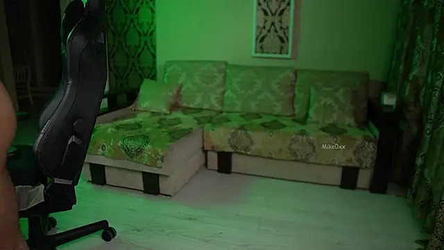 mike0xx online show from November 30, 11:14 am