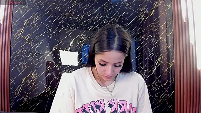 Tamara-evans online show from December 20, 6:15 pm