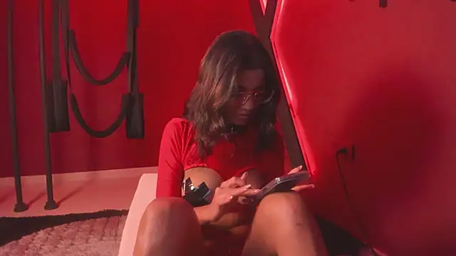 liagirl cute online show from March 8, 3:39 am