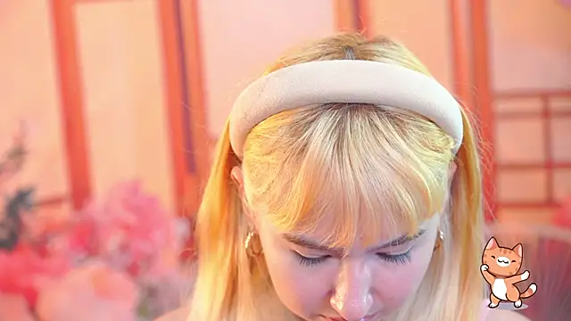 Pinkie Princes online show from November 29, 4:26 am