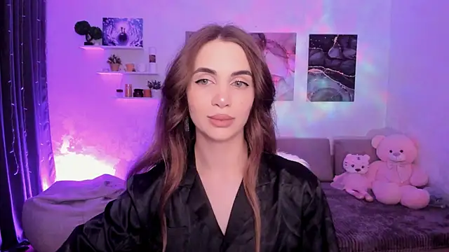 aPieceOfJoy online show from January 8, 9:39 pm